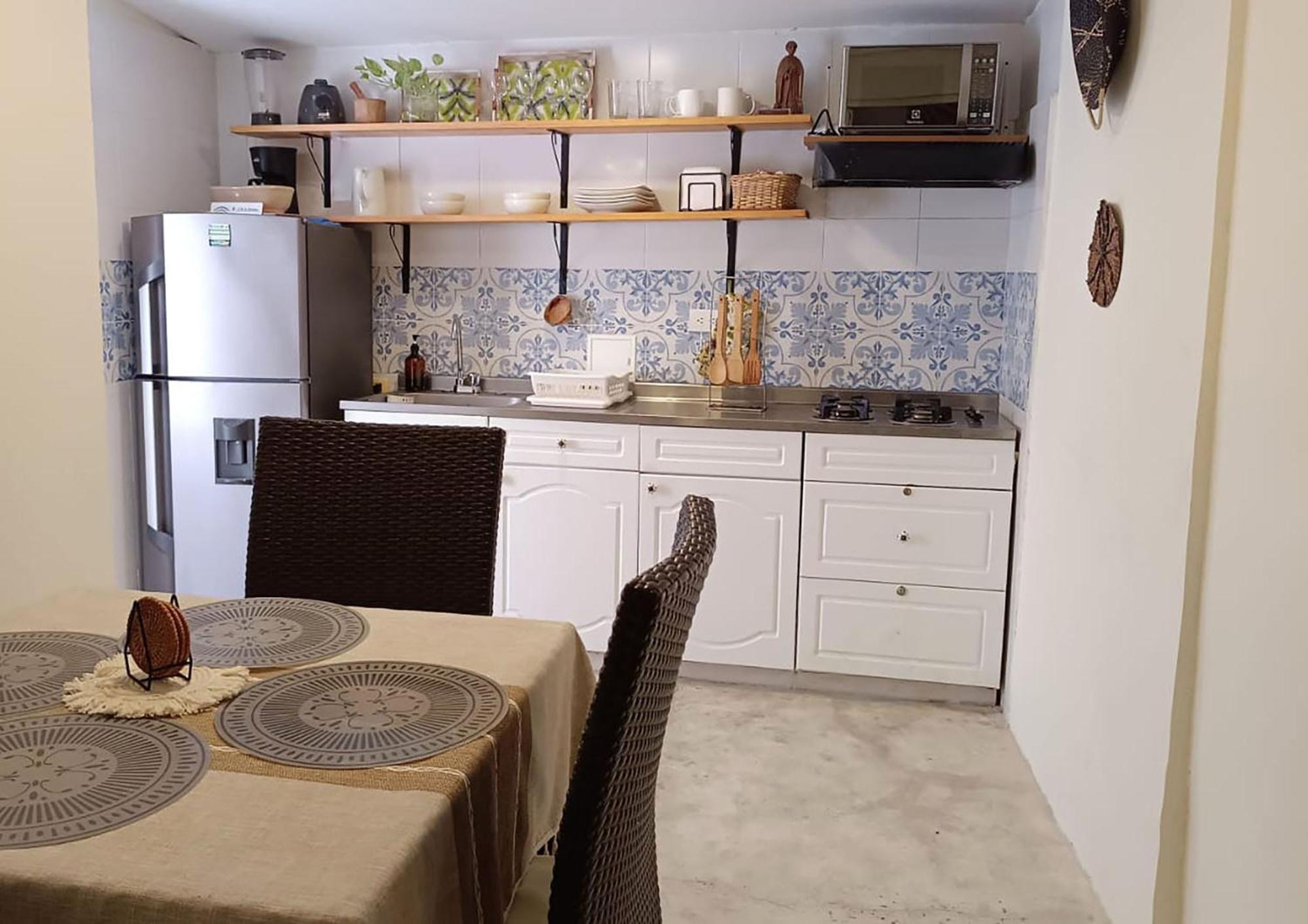 Holiday home Great Location ! 4 Bedroom In The Heart Of *