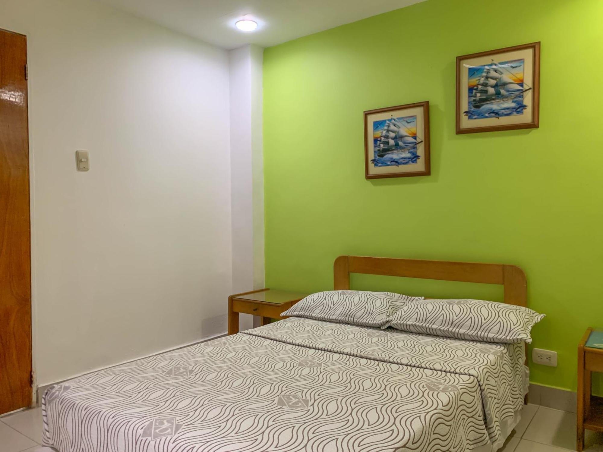 Veleros Hotel