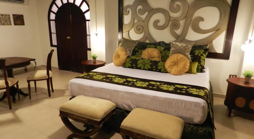 Hotel Dorado Plaza Calle Del Arsenal