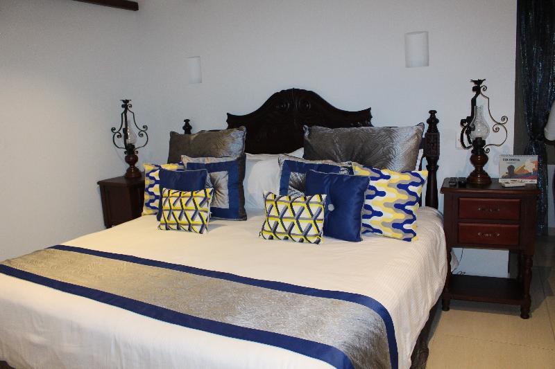 Hotel Dorado Plaza Calle Del Arsenal 3*