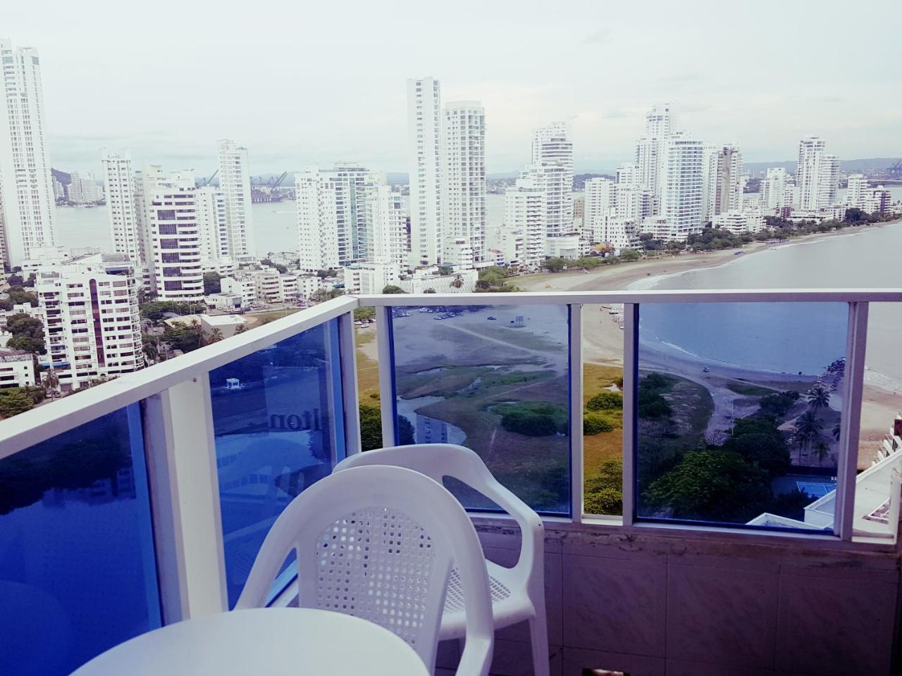 Apartment Apartamento 2207 Frente Al Mar El Laguito, Conquistador *