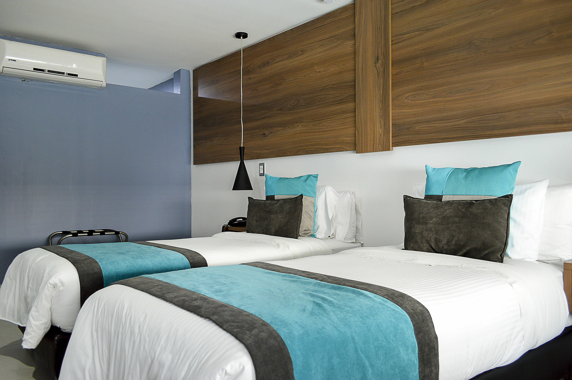 Hotel Blue Concept 3*