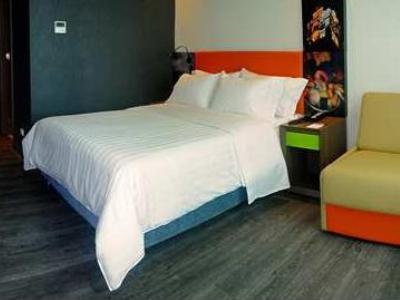 Hampton By Hilton Hotel 4*