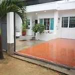 Casa El Mangle