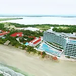 Hotel Las Americas Casa De Playa