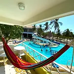 Hotel Las Americas Casa De Playa