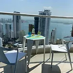 Beach Front Apartament