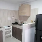 Hermoso Apartaestudio, Privado, Acogedor, Super Aseado, Excelente Ubicacion!