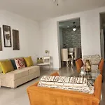 Casa Rebecca 39-41
