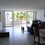 Vista Al Mar En Edificio Malecon Bocagrande