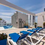 Hampton By Hilton Cartagena