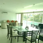 Apto 102 Playa Azul Cartagena