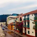 Charming Cozy Apartment In Old City Of Cartagena