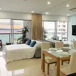 Oceanview Escape Pool, Jacuzzi & Gym In Bocagrande