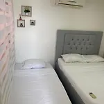 Apartamento Familiar Edificio Tres Carabelas