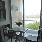 Aparta-Suites En Cartagena Junto A La Playa