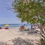 Lujoso Apartamento Con Salida A La Playa