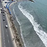 Apartamento Con Vista A La Playa Marbella