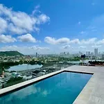 Rooftop & Pool! Beautiful Loft In Cartagena Center