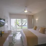 Hotel Las Americas Casa De Playa