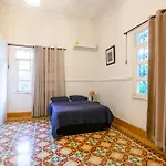 Casa Colonial En Manga