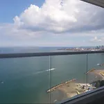 Palmetto Eliptic Con Buena Vista Al Mar Cartagena
