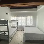 Muy Cerca Del Mar, Areopuerto Y Centro Historico