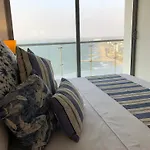 Vista De Ensueno Al Mar Bioseguridad Home Office