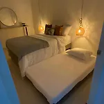 Casa De Los Besos