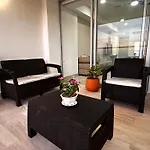 Panoramic Oceanview Loft Near Beach & Airport