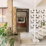 Casa Caribe, Excellent Location In Bocagrande