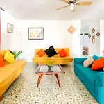 Casa Caribe, Excellent Location In Bocagrande