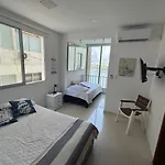 Encantador Apartamento El Laguito Bocagrande