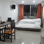 Aparta-Estudio Con Hermosa Vista