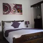 Casa Abril II