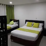 Apartamentos Con Vista Al Mar En El Laguito