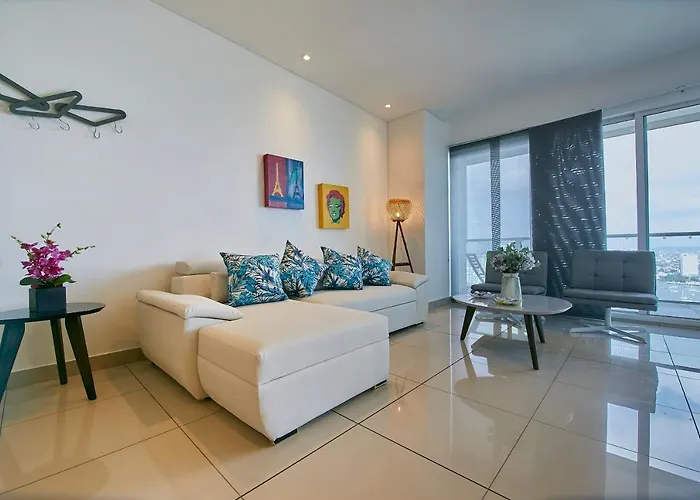 Stylish 1Br Apartment Wbalcony & Amazing View