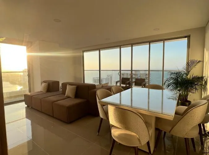 Comodidad, La Mejor Vista Al Mar Y Ubicacion En Cartagena