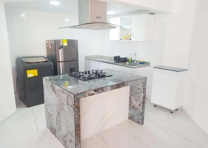 Apartamento Con Vista Al Mar-Cerca Al Centro Historico-Piso 9 M