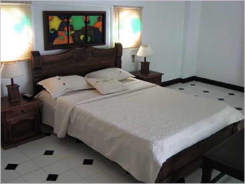 Hotel Casa Mara By Akel 3*