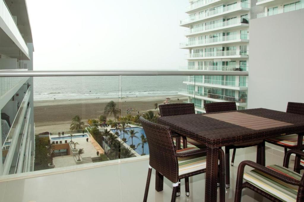 Morros Epic Vista Al Mar-salida Directa A La Playa Apartamento