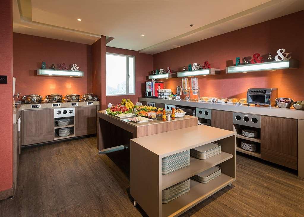 Hampton By Hilton
