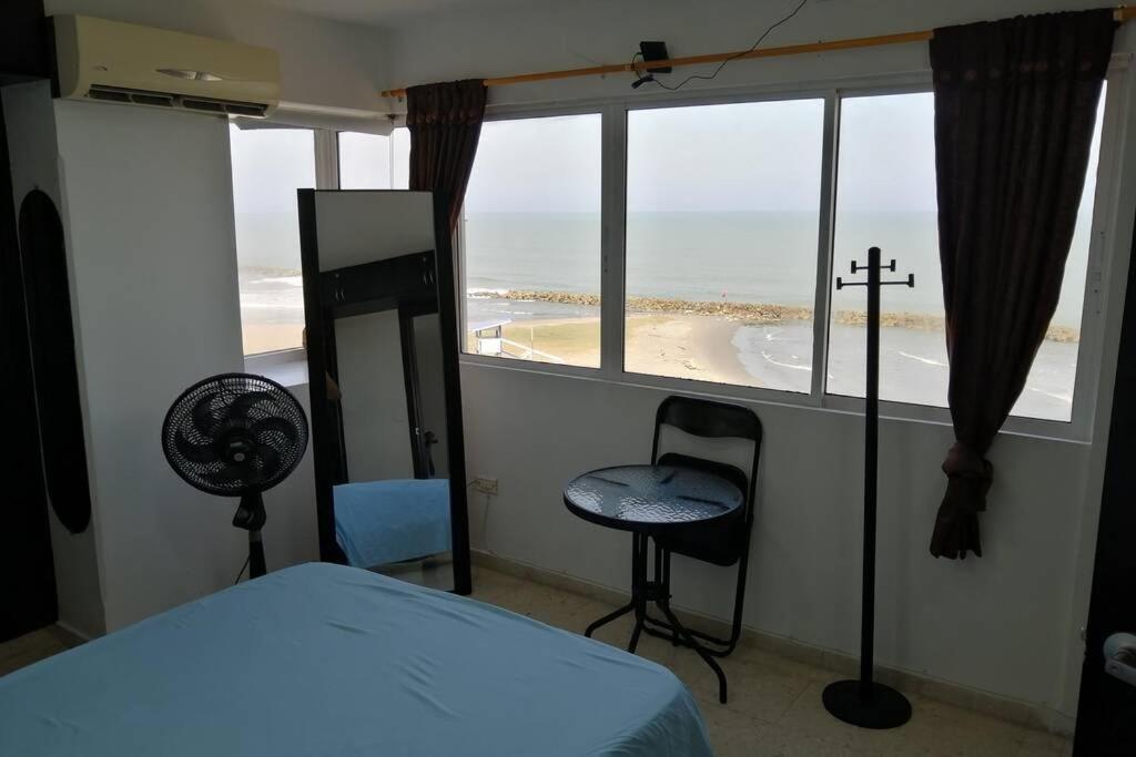 Apartment Beautiful Apartment, Whit Sea View