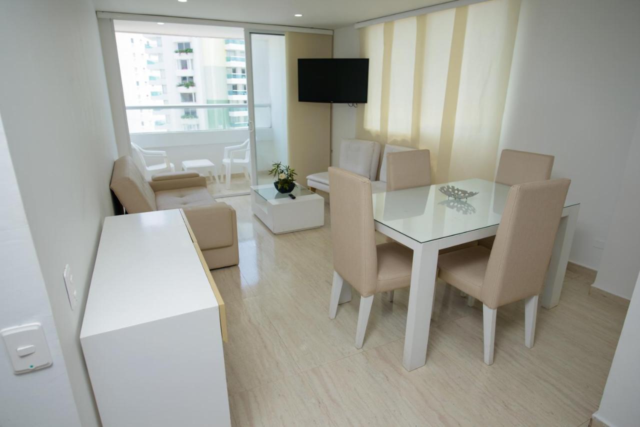 Excelentes Frente Al Mar Apartamento *