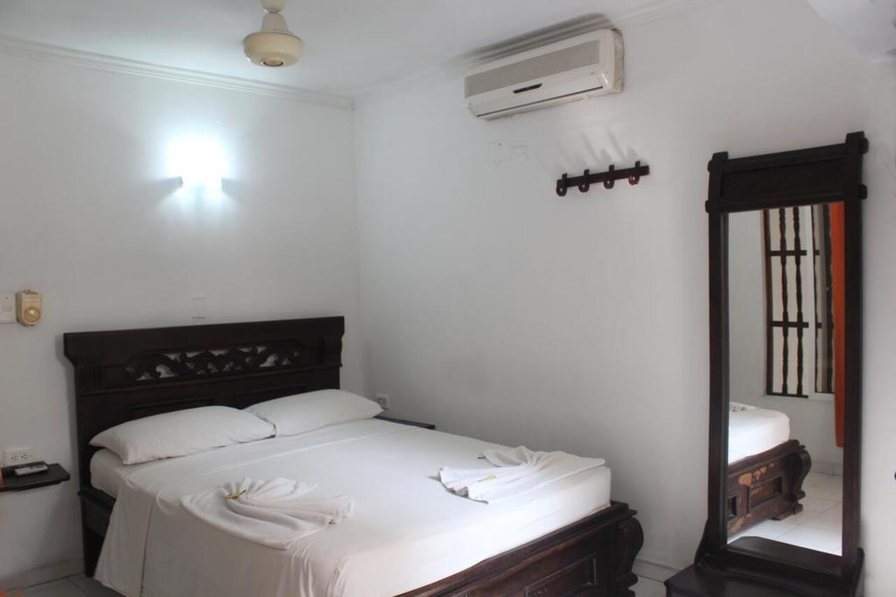 Colonial By Akel Cartagena