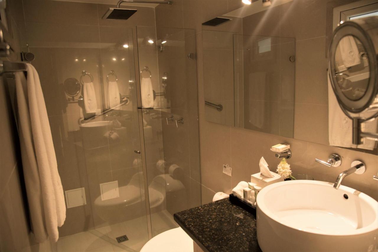 Hotel Santa Cecilia 3*