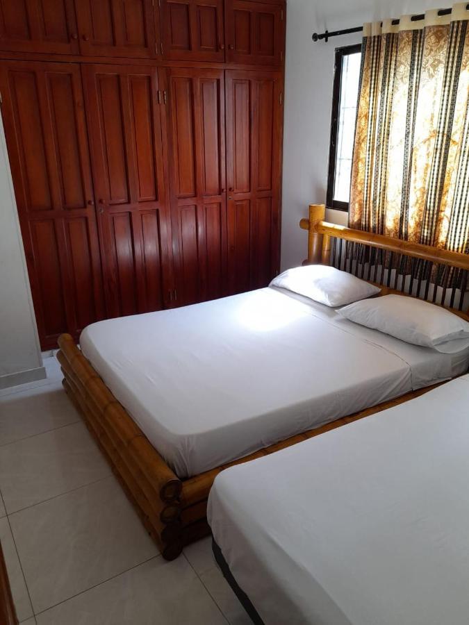 Airport Bed & Breakfast Cartagena