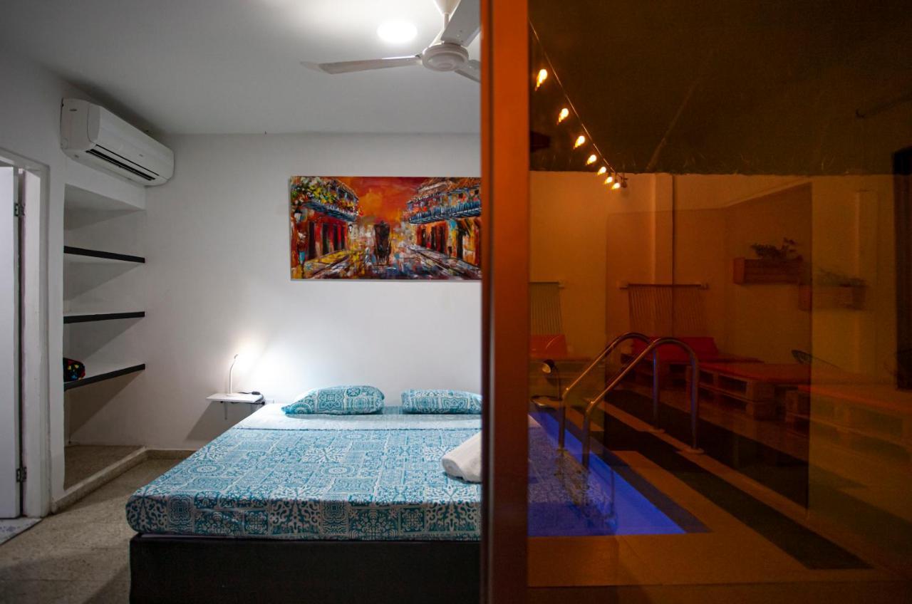 El Bando Hostal