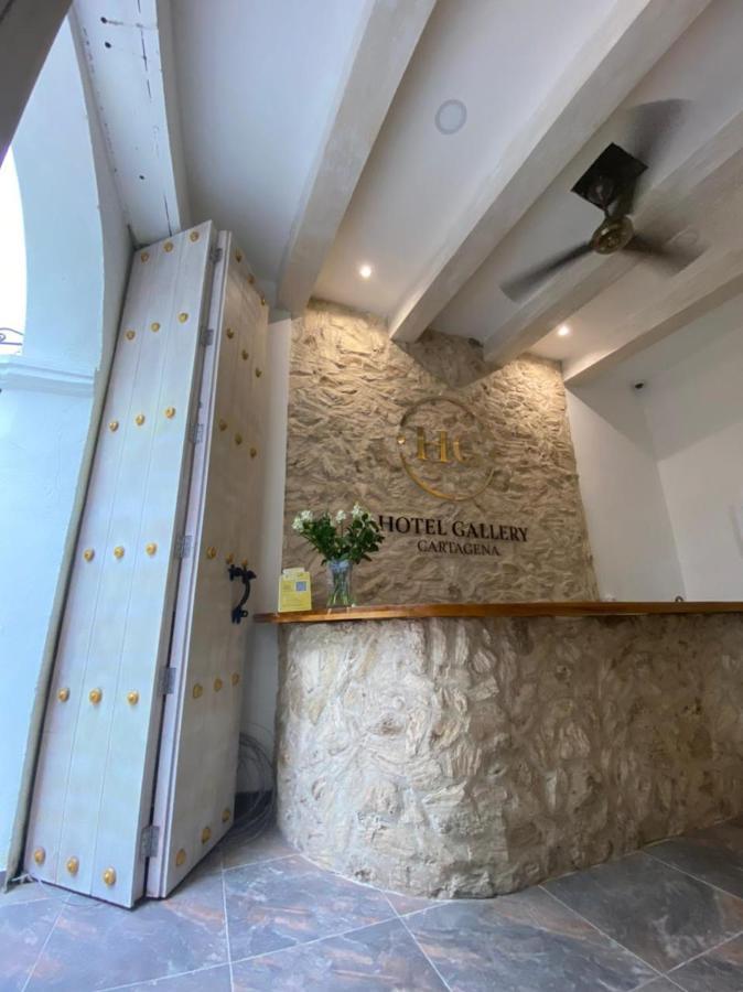Gallery 3*