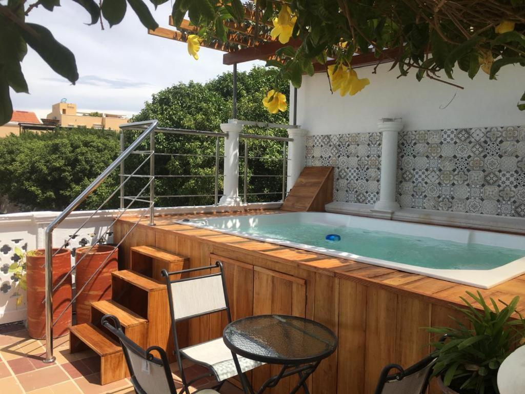 Casa Mary Bed & Breakfast *